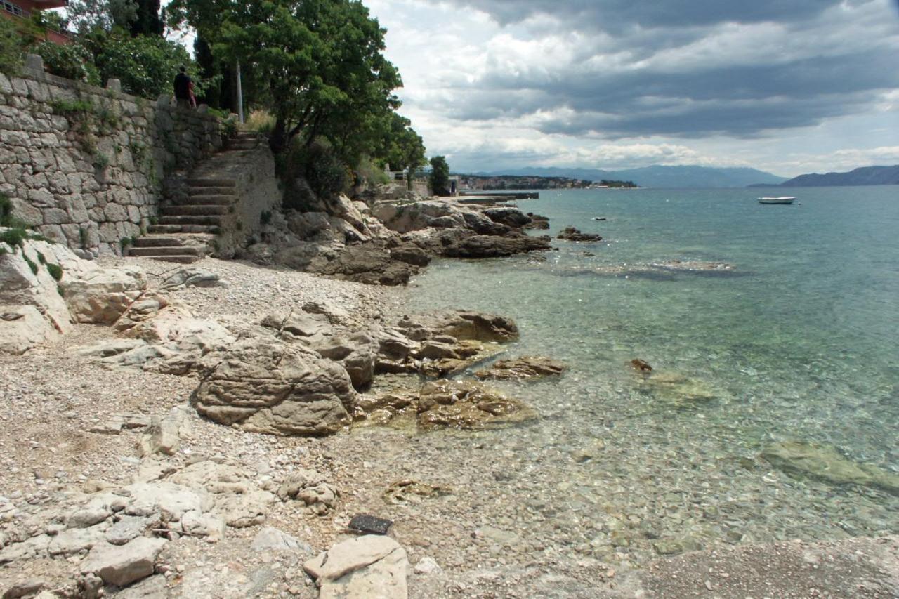 Apartments By The Sea Crikvenica - 2354 Ngoại thất bức ảnh