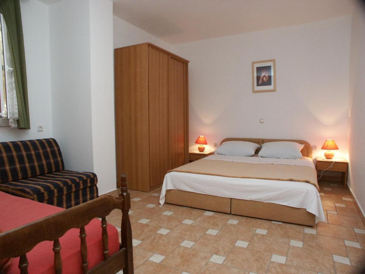 Apartments By The Sea Crikvenica - 2354 Ngoại thất bức ảnh