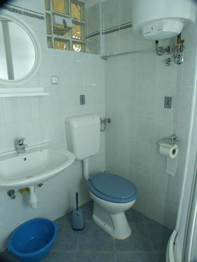 Apartments By The Sea Crikvenica - 2354 Ngoại thất bức ảnh