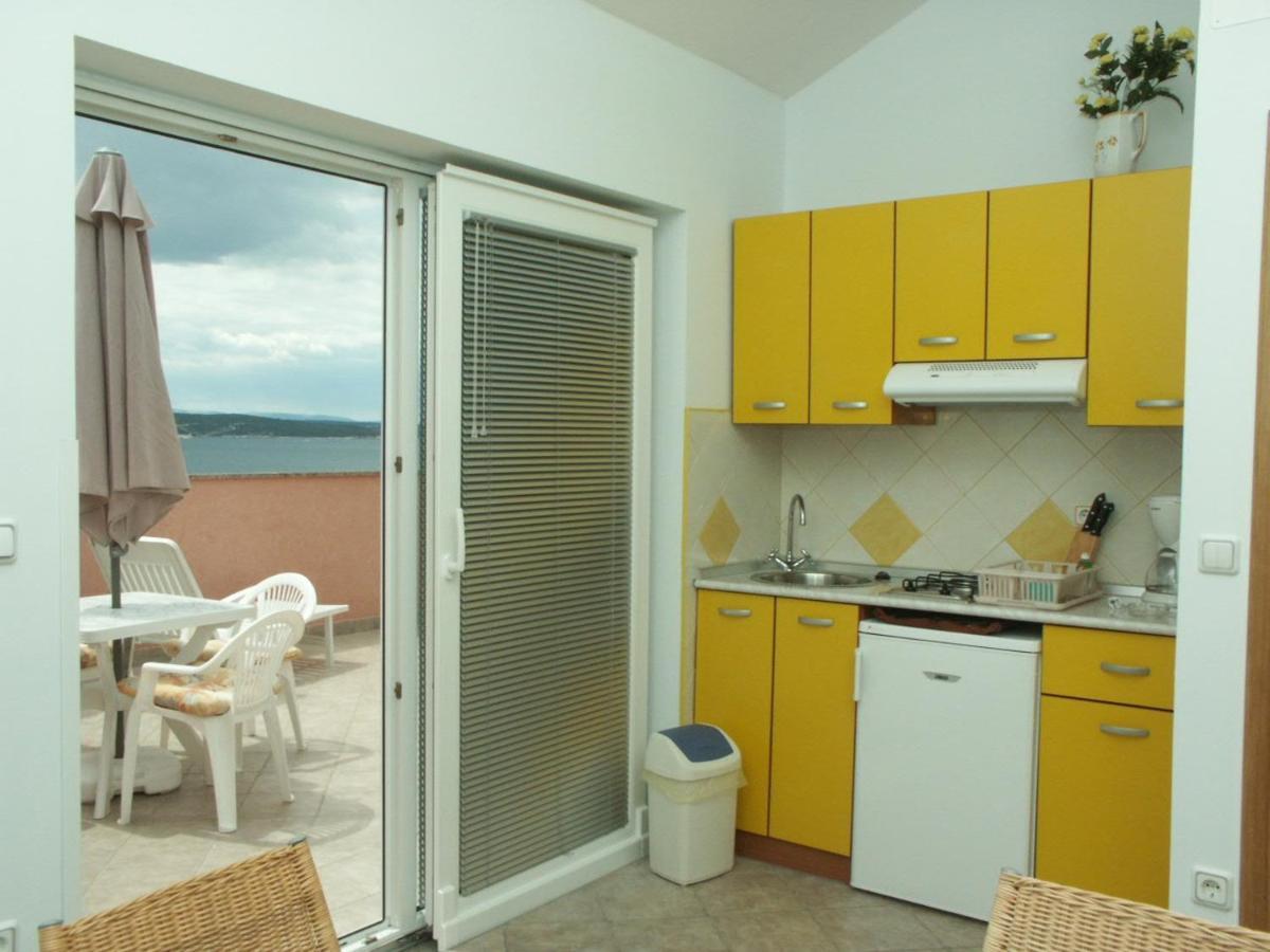 Apartments By The Sea Crikvenica - 2354 Ngoại thất bức ảnh