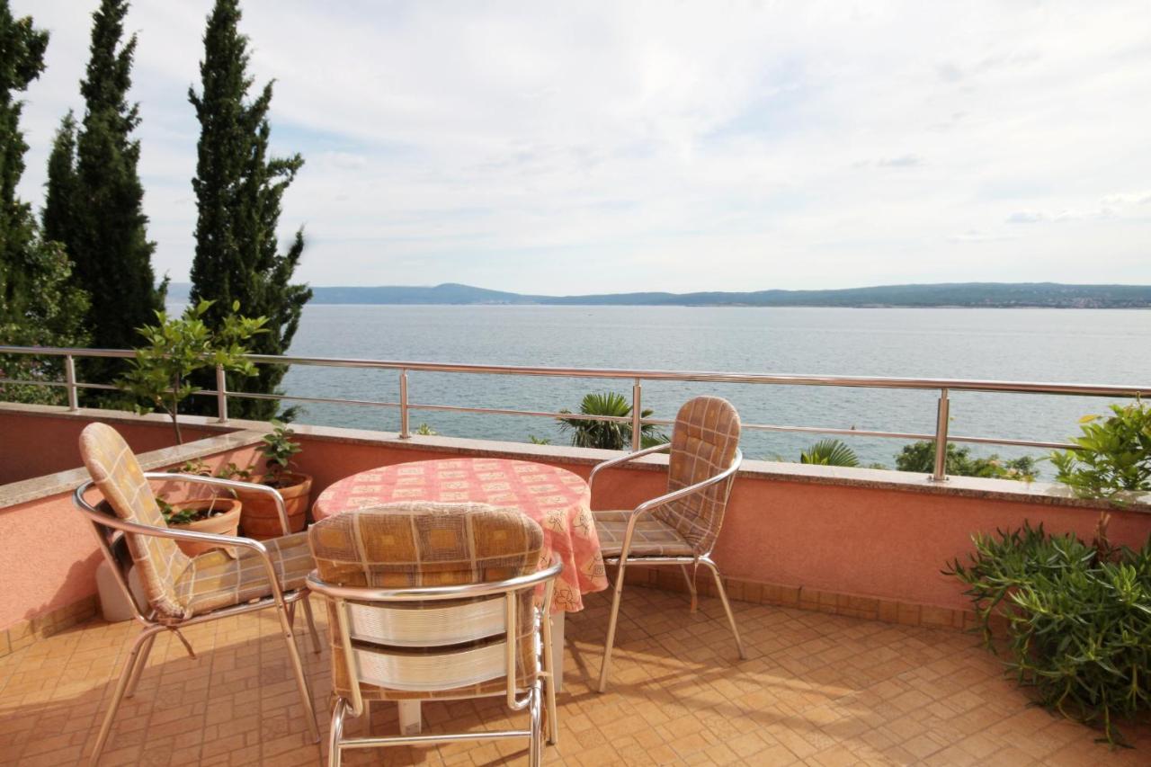 Apartments By The Sea Crikvenica - 2354 Ngoại thất bức ảnh